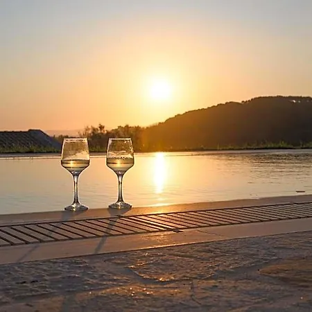 Hotell Mega Lithari Corfu Luxury Agios Georgios (Corfu)