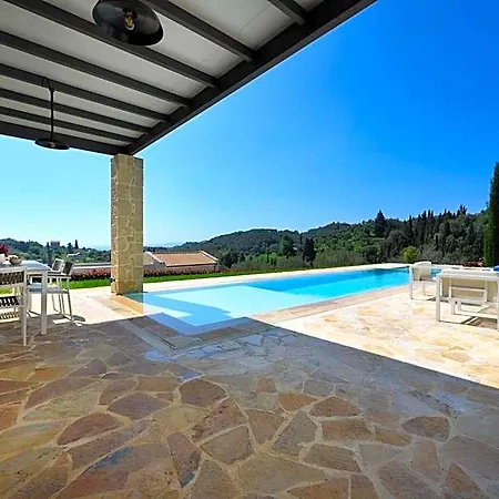 Mega Lithari Corfu Luxury Отель *